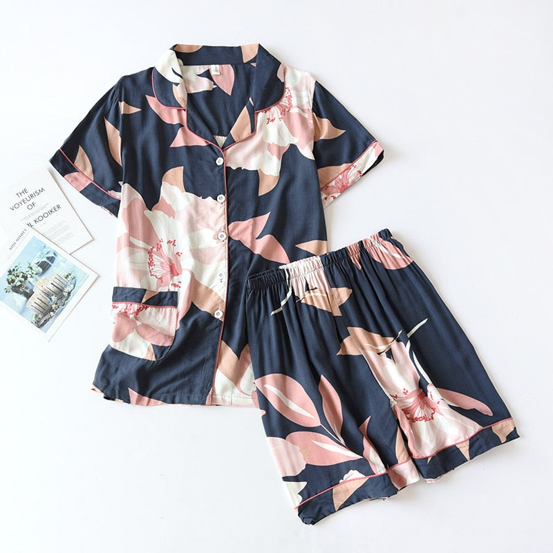 New women's pajamas floral print